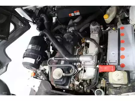 Dieselstapler 2018  Nissan YG1D2A30Q (9)