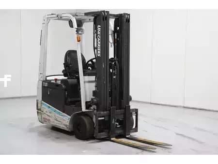 3-wiel elektrische heftrucks 2015  Nissan AG1N1L18Q (1)