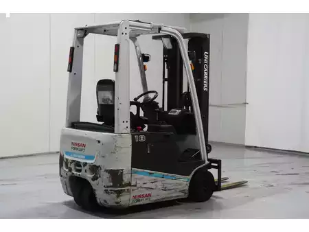 3-wiel elektrische heftrucks 2015  Nissan AG1N1L18Q (7)