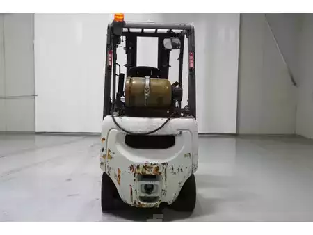 Carrelli elevatori GPL 2010  Nissan P1D1A18LQ (6)