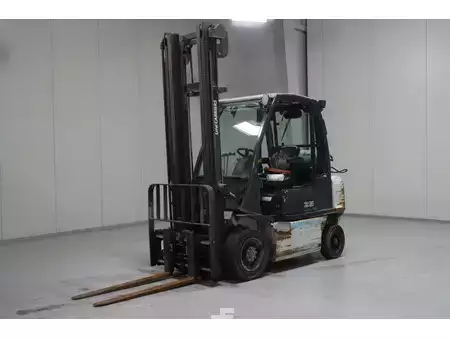 Gázüzemű targonca 2020  Nissan U1D2A25LQ (4)