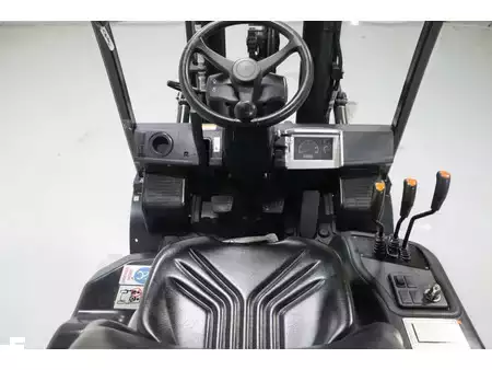 Gas gaffeltruck 2018  Doosan G25N-7 (2)