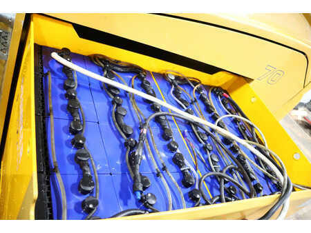 Carrelli elettrici 4 ruote 2017  Montini MR7 (10)