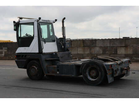 14208_CE40-6.jpg