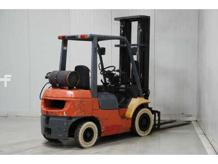 LPG Forklifts 2007  Toyota 42-7FGF25 (6)