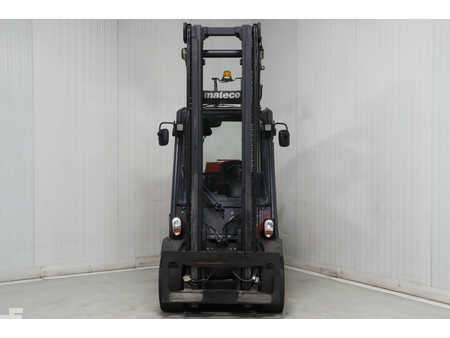 Carretilla elevadora GLP 2018  Linde H35T-02 (2)