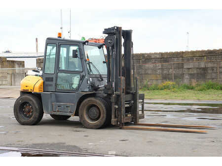 Carrelli elevatori diesel 2013  TCM FD80-2 (1)