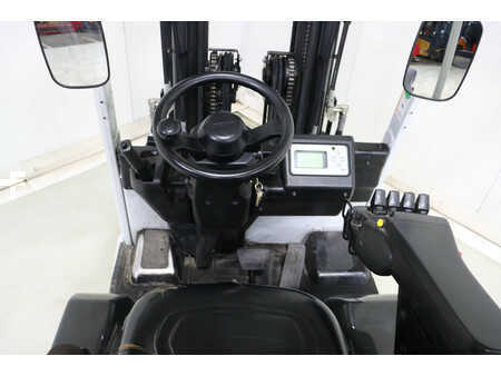 Carrelli elettrici 3 ruote 2015  Unicarriers AG1N1L16Q (2)