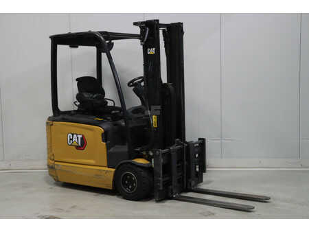 Elektro tříkolové VZV 2018  CAT Lift Trucks EP20ANT (1)