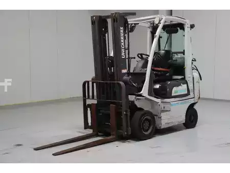 Chariots élévateurs GPL 2019  Nissan P1D1A18LQ (2)