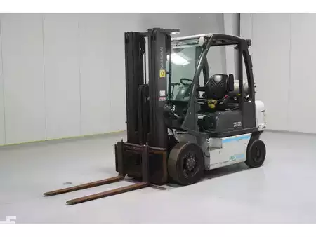 Chariots élévateurs GPL 2019  Nissan U1D2A25LQ (5)