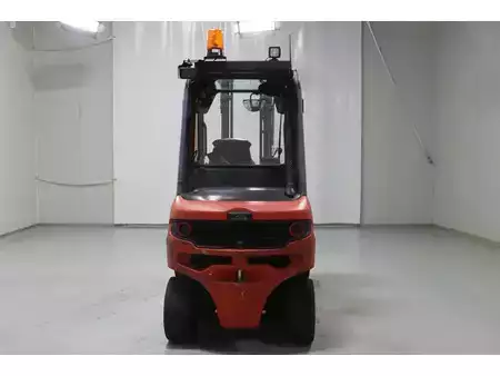 Diesel heftrucks 2020  Linde H30D-01 (9)