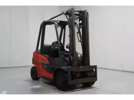 Diesel heftrucks 2020  Linde H30D-01 (1)