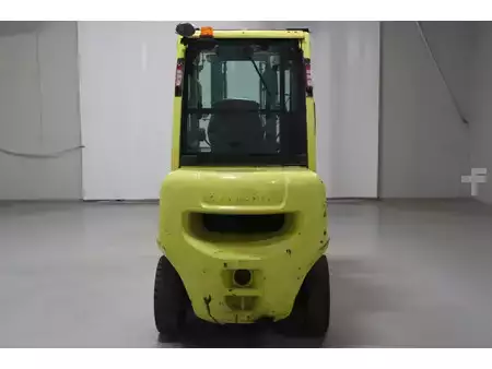 Dieseltrukki 2015  Unicarriers YG1D2A30H (7)