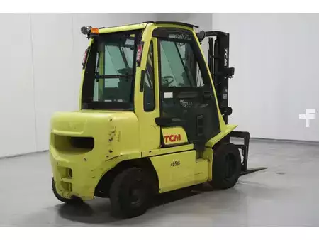 Dieseltrukki 2015  Unicarriers YG1D2A30H (8)