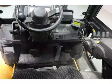 Carrelli elevatori diesel 2015  Nissan DG1F4A50Q (5)