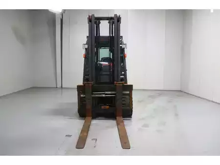 Carrelli elevatori diesel 2015  Nissan DG1F4A50Q (3)