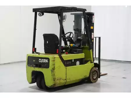 3-wiel elektrische heftrucks 2005  Clark CTM20 (4)