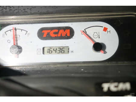 Chariot élévateur diesel 2012  TCM FD70-2 (10)