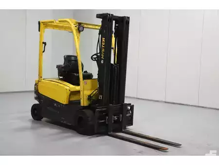 El truck - 4 hjulet 2011  Hyster J2.0XN (1)
