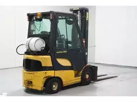 LPG heftrucks 2006  Yale GLP20VX (7)