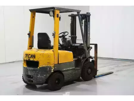 Diesel truck 2008  TCM FHD15Z7 (7)