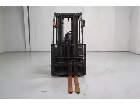 Diesel truck 2007  TCM FHD18T3 (4)