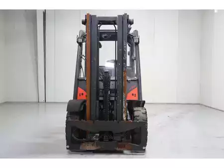 Dieselový VZV 2012  Linde H50D-01 (3)