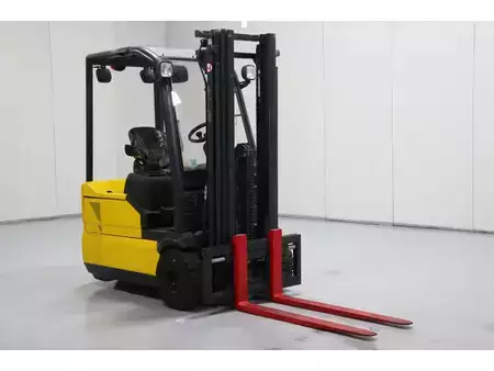 Electric - 3 wheels 2008  Komatsu FB15M2R (1)