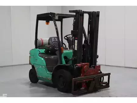Carrelli elevatori GPL 2010  Mitsubishi FG25N (1)