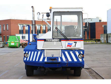 Terminálový traktor 1997  Terberg TRT89 (2)