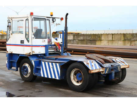 Terminálový traktor 1997  Terberg TRT89 (5)