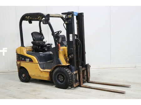 Wózki widłowe diesel 2005  CAT Lift Trucks DP18N (1)