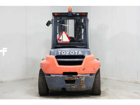 Diesel Forklifts 2018  Toyota 40-8FD70N (5)