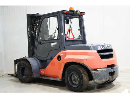 Diesel Forklifts 2018  Toyota 40-8FD70N (4)