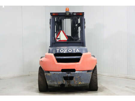 Diesel Forklifts 2018  Toyota 40-8FD70N (5)