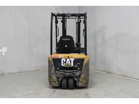 Elektryczne 3-kołowe 2014  CAT Lift Trucks EP20PNT (9)