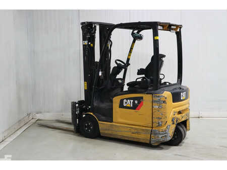 Elektryczne 3-kołowe 2019  CAT Lift Trucks EP16ANT (10)