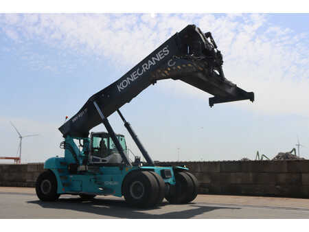 Reachstacker 2017  SMV Konecranes 4531TC5 (1)