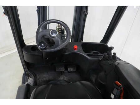 4-wiel elektrische heftrucks 2017  Linde E18PH-02 (8)