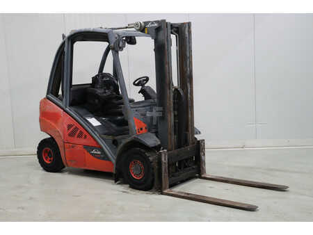 Dieselstapler 2014  Linde H25D-02 (1)