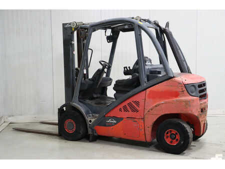 Dieselstapler 2014  Linde H25D-02 (2)