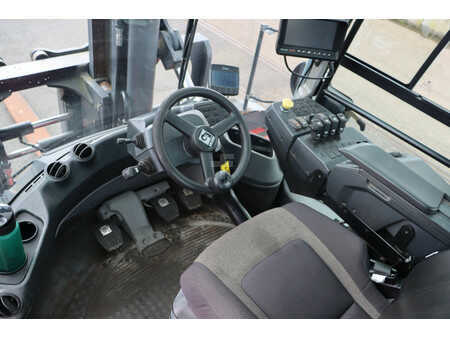 Empilhador diesel 2016  Kalmar DCG220-12LB (2)