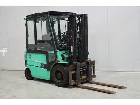 4-wiel elektrische heftrucks 2004  Mitsubishi FB30KPAC (1)