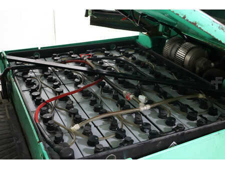 4-wiel elektrische heftrucks 2004  Mitsubishi FB30KPAC (8)