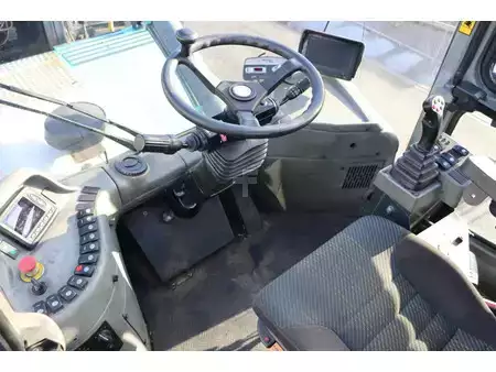 Carrelli elevatori per container 2014  SMV Konecranes 6/7ECB100DS (9)