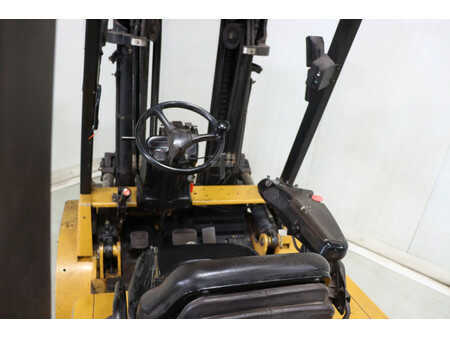 Nestekaasutrukki 2006  CAT Lift Trucks GP50K (2)