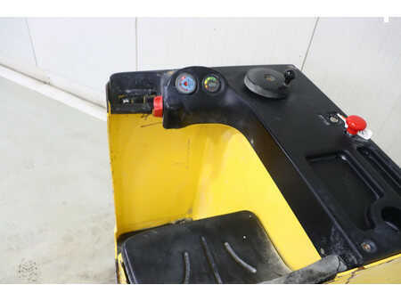 Electric Pallet Trucks 2013  Hyster RP2.0N (3)