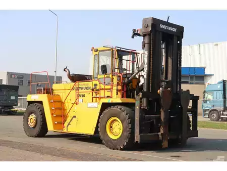 Wózki widłowe diesel 2011  Svetruck 37120-54 (1)