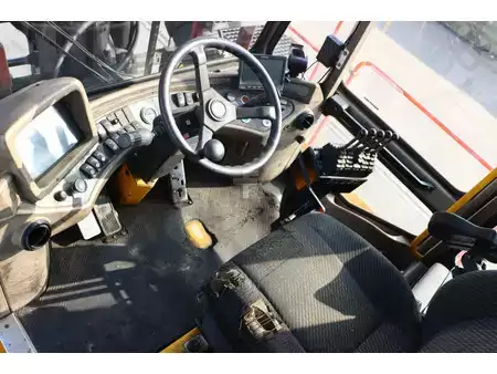 Wózki widłowe diesel 2011  Svetruck 37120-54 (2)